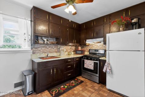 19 Ashwood Drive Brick NJ 08723
