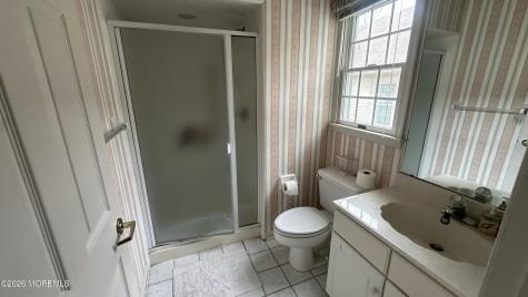 1905 Kwansan Court Toms River NJ 08755