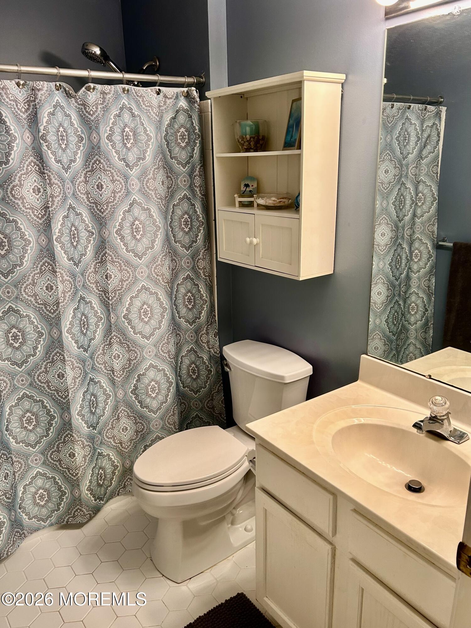 2752 Meadow Lake Drive Toms River NJ 08755