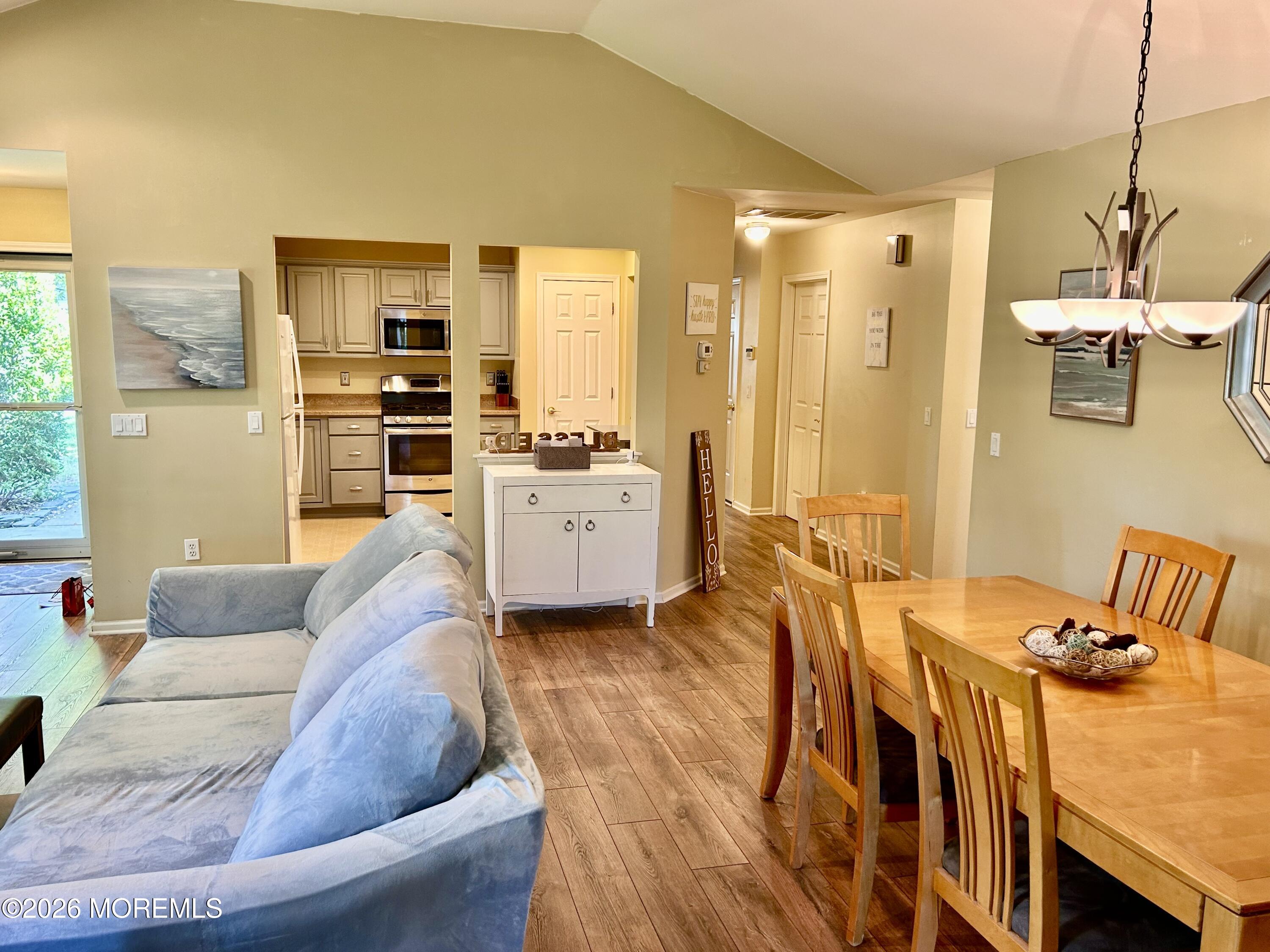2752 Meadow Lake Drive Toms River NJ 08755