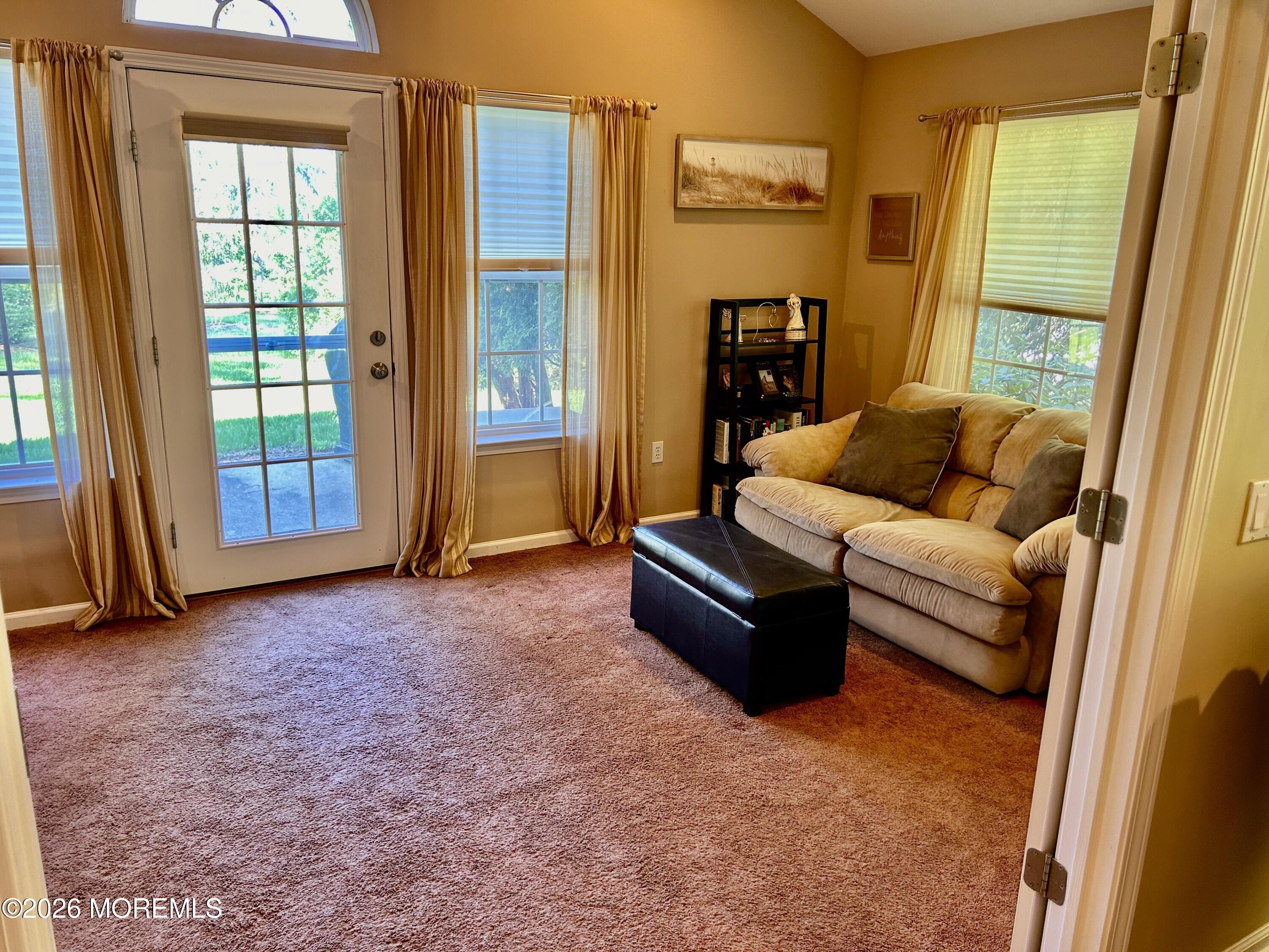 2752 Meadow Lake Drive Toms River NJ 08755