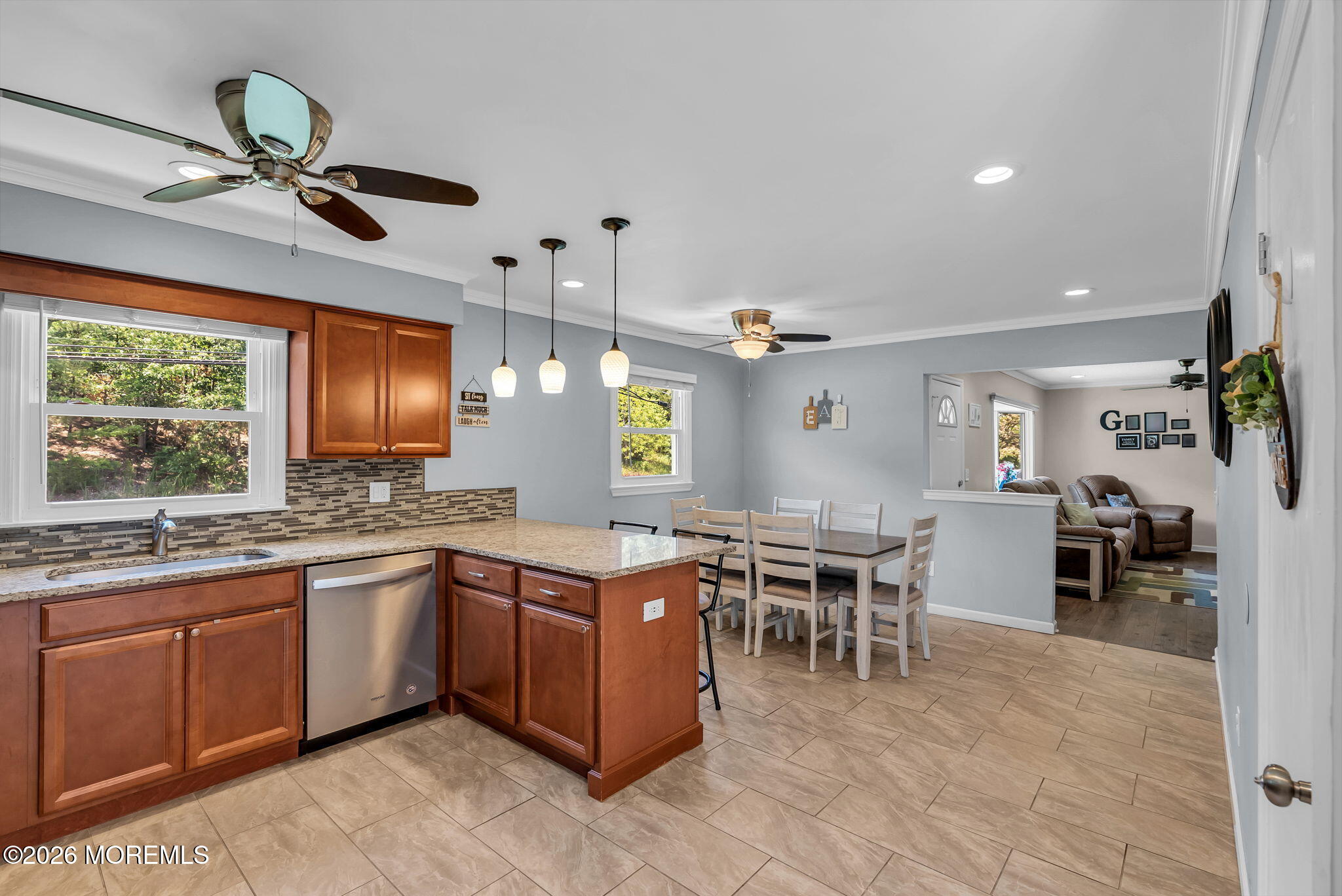835 Vaughn Avenue Toms River NJ 08753