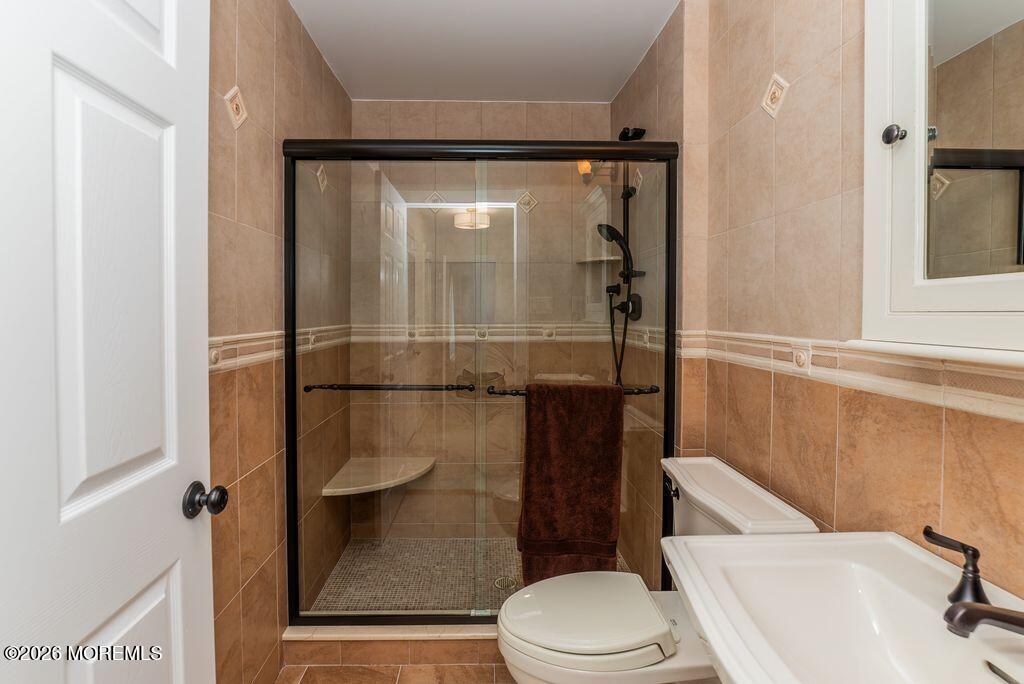 3 Lake Louise Road Morganville NJ 07751