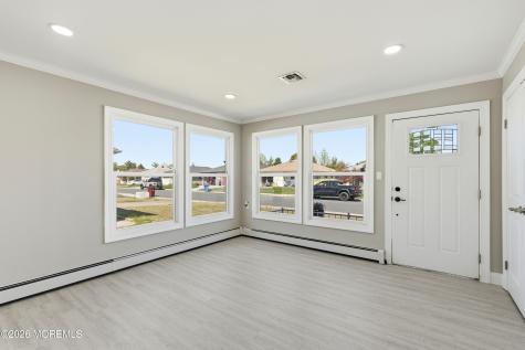 429 Saint Thomas Drive Toms River NJ 08757