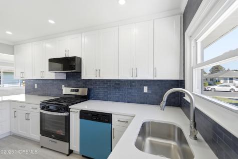 429 Saint Thomas Drive Toms River NJ 08757