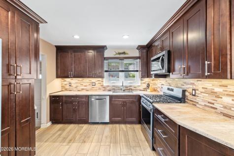 19 Tulip Drive Old Bridge NJ 08857