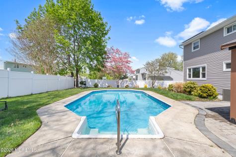 19 Tulip Drive Old Bridge NJ 08857