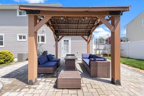19 Tulip Drive Old Bridge NJ 08857