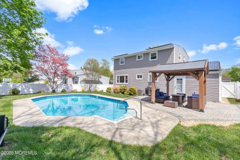 19 Tulip Drive Old Bridge NJ 08857