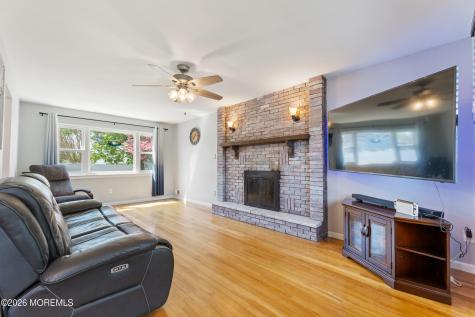 19 Tulip Drive Old Bridge NJ 08857