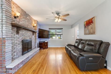 19 Tulip Drive Old Bridge NJ 08857