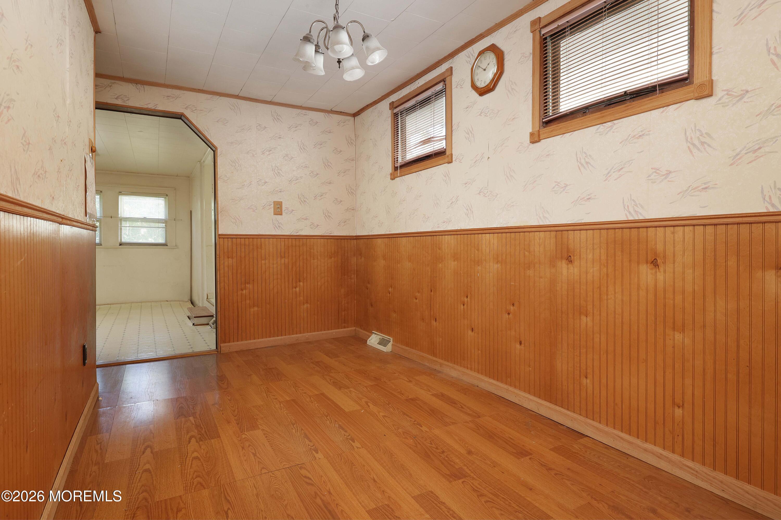 814 Forrest Avenue Laurence Harbor NJ 08879