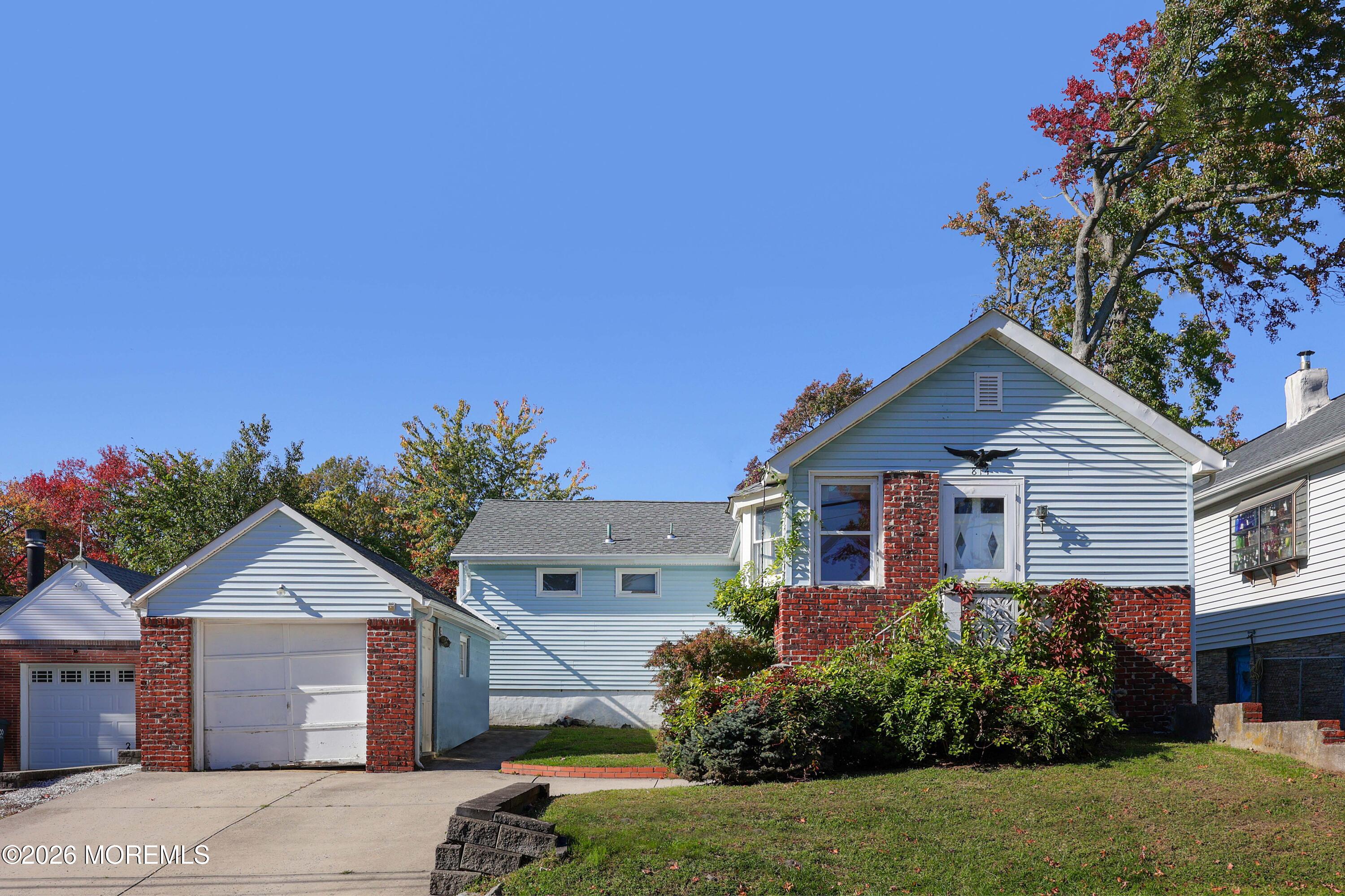 814 Forrest Avenue Laurence Harbor NJ 08879