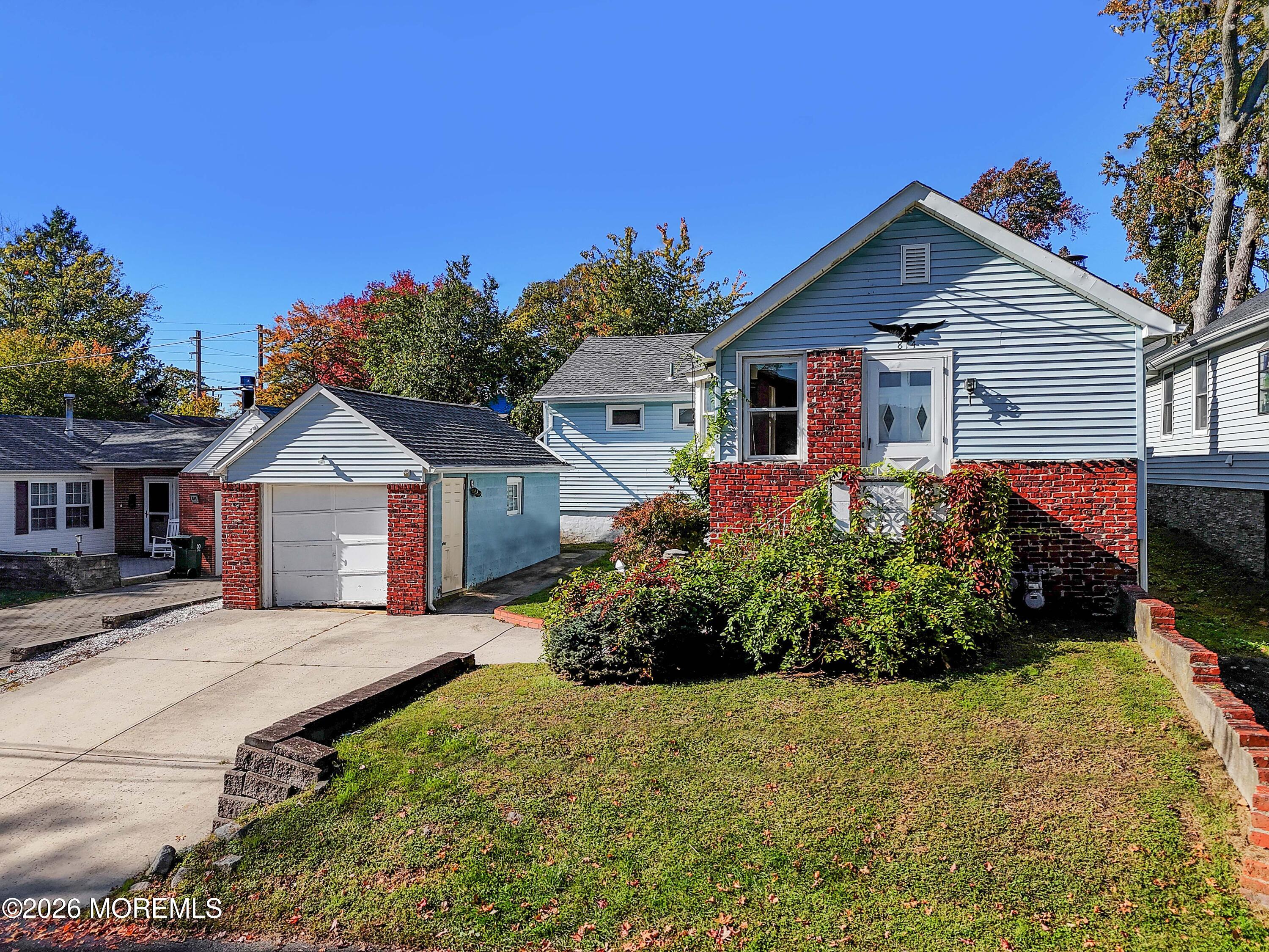 814 Forrest Avenue Laurence Harbor NJ 08879