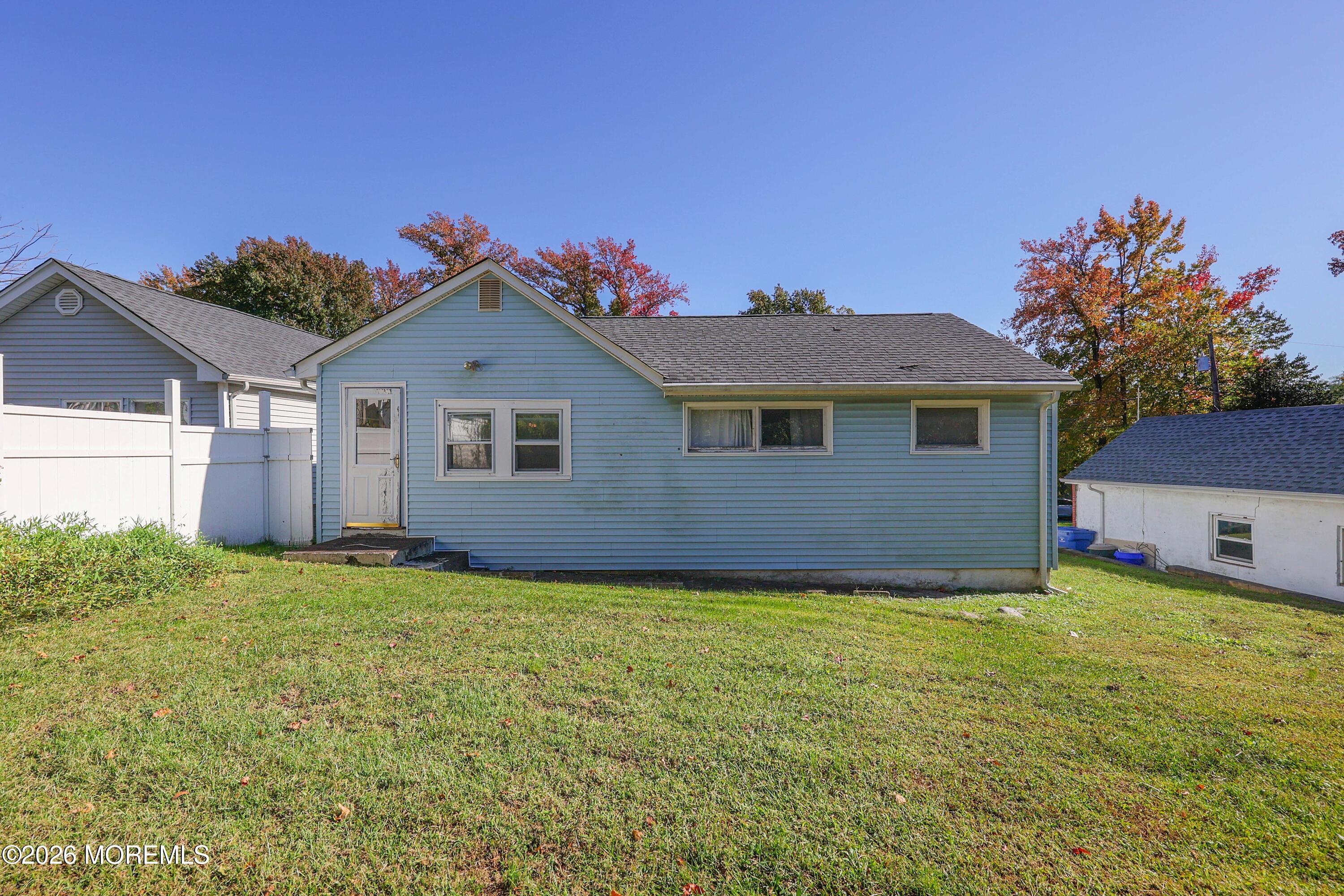 814 Forrest Avenue Laurence Harbor NJ 08879