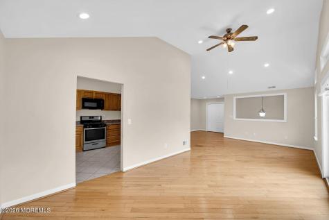 10 Oceanview Avenue Keansburg NJ 07734