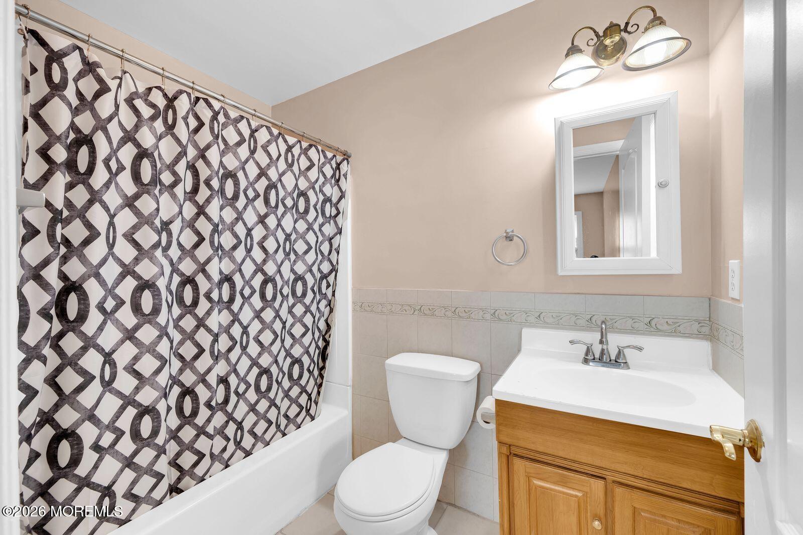 10 Oceanview Avenue Keansburg NJ 07734