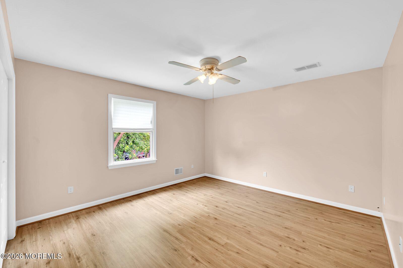 10 Oceanview Avenue Keansburg NJ 07734