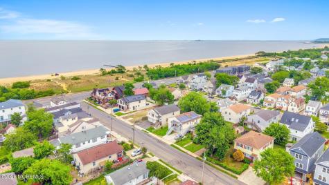 10 Oceanview Avenue Keansburg NJ 07734