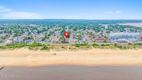 10 Oceanview Avenue Keansburg NJ 07734