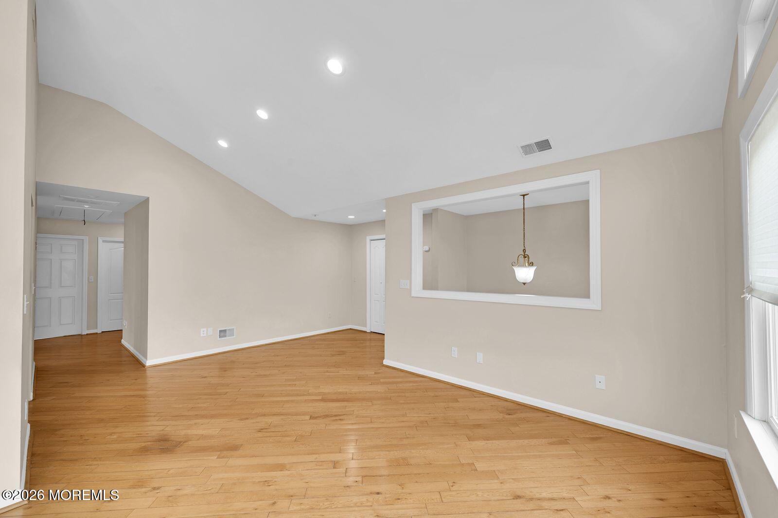 10 Oceanview Avenue Keansburg NJ 07734