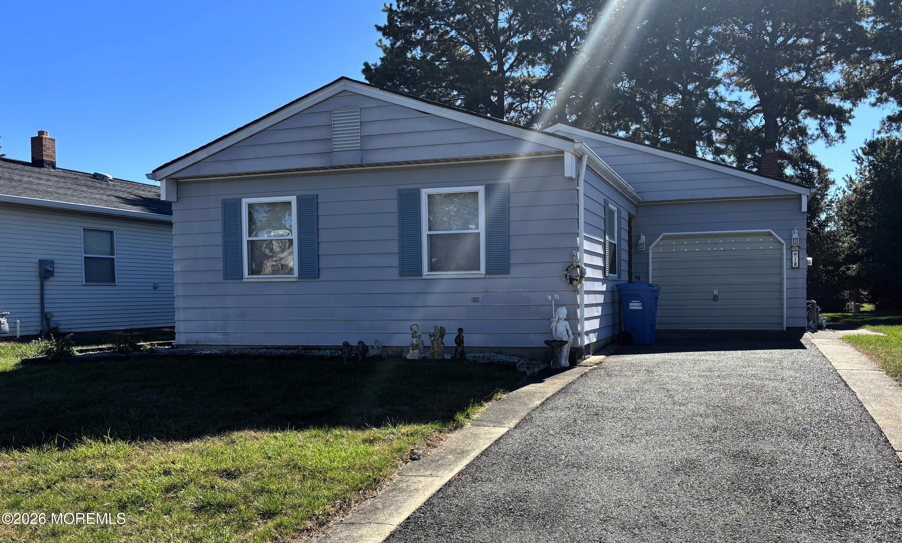18 Inverell Drive Toms River NJ 08757