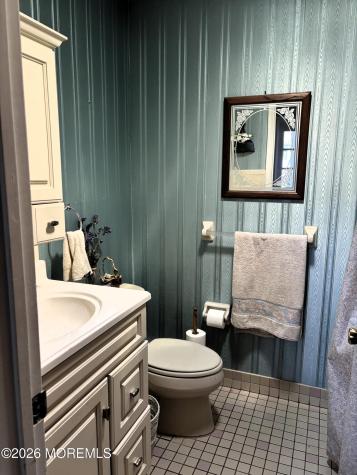 18 Inverell Drive Toms River NJ 08757