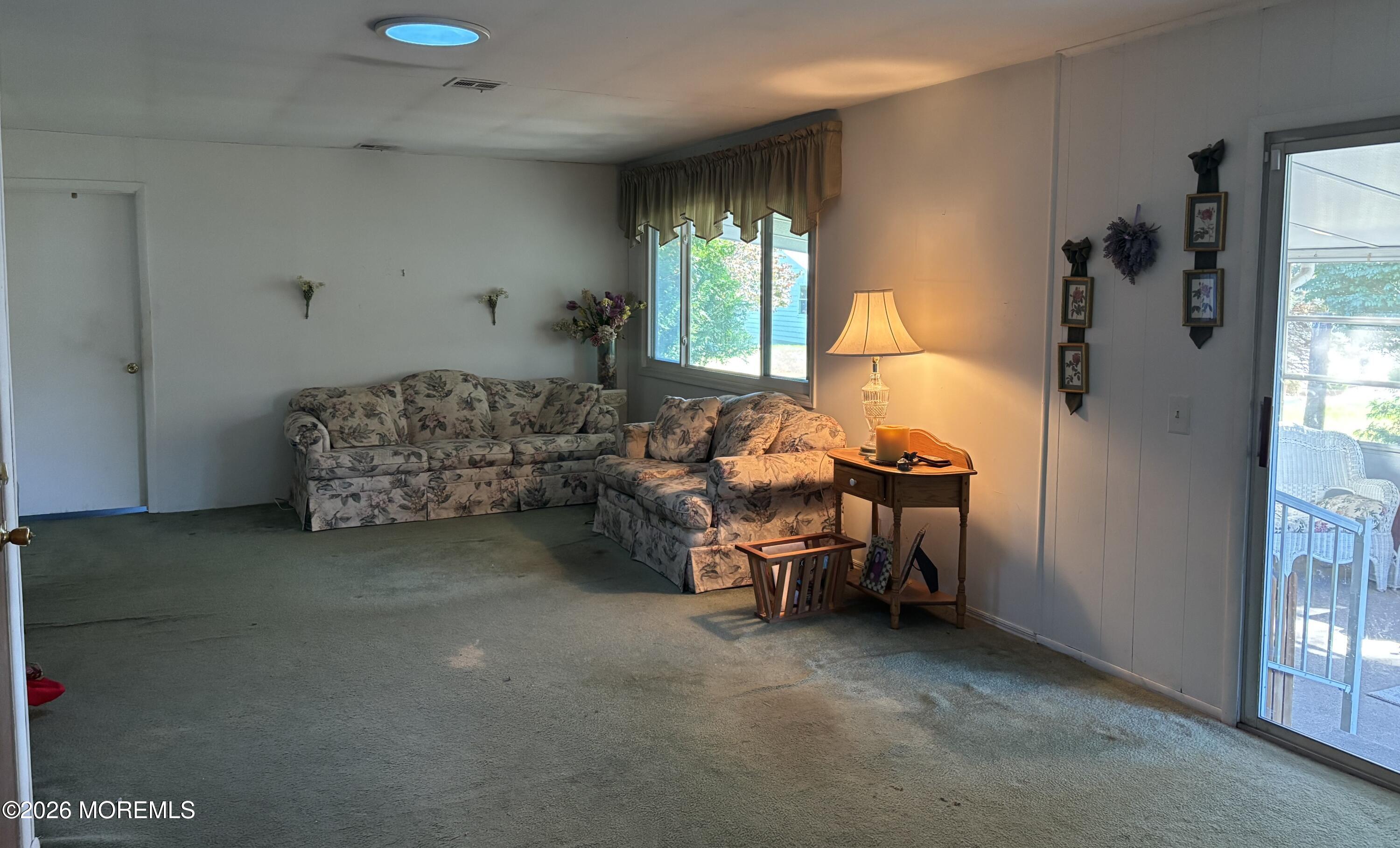 18 Inverell Drive Toms River NJ 08757
