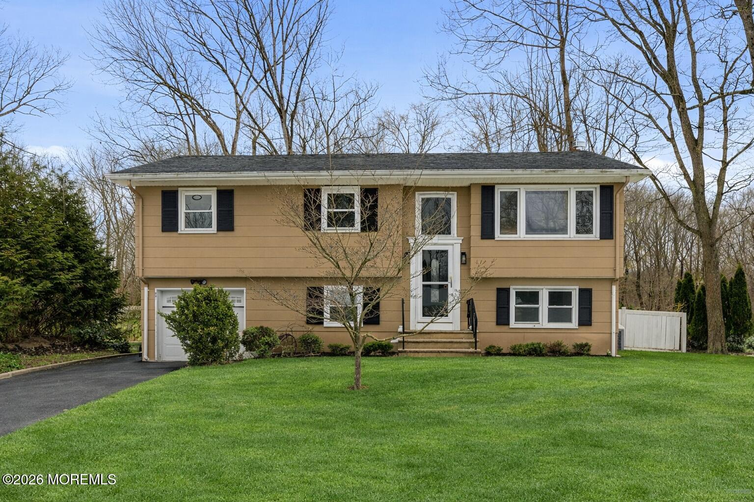 16 Crest Road Jackson NJ 08527