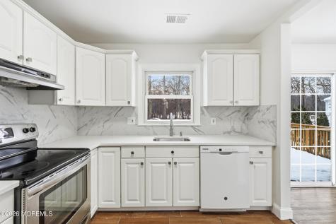 16 Crest Road Jackson NJ 08527