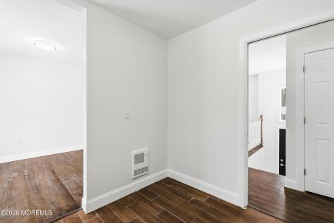 16 Crest Road Jackson NJ 08527