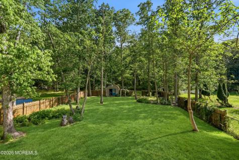 16 Crest Road Jackson NJ 08527