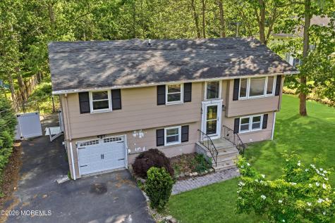 16 Crest Road Jackson NJ 08527