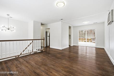 16 Crest Road Jackson NJ 08527