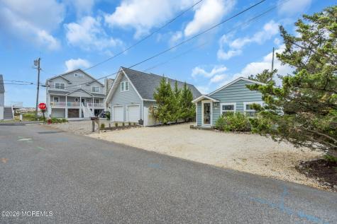 23 Sand Dune Lane Lavallette NJ 08735