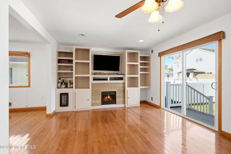 624 Mermaid Avenue Beachwood NJ 08722