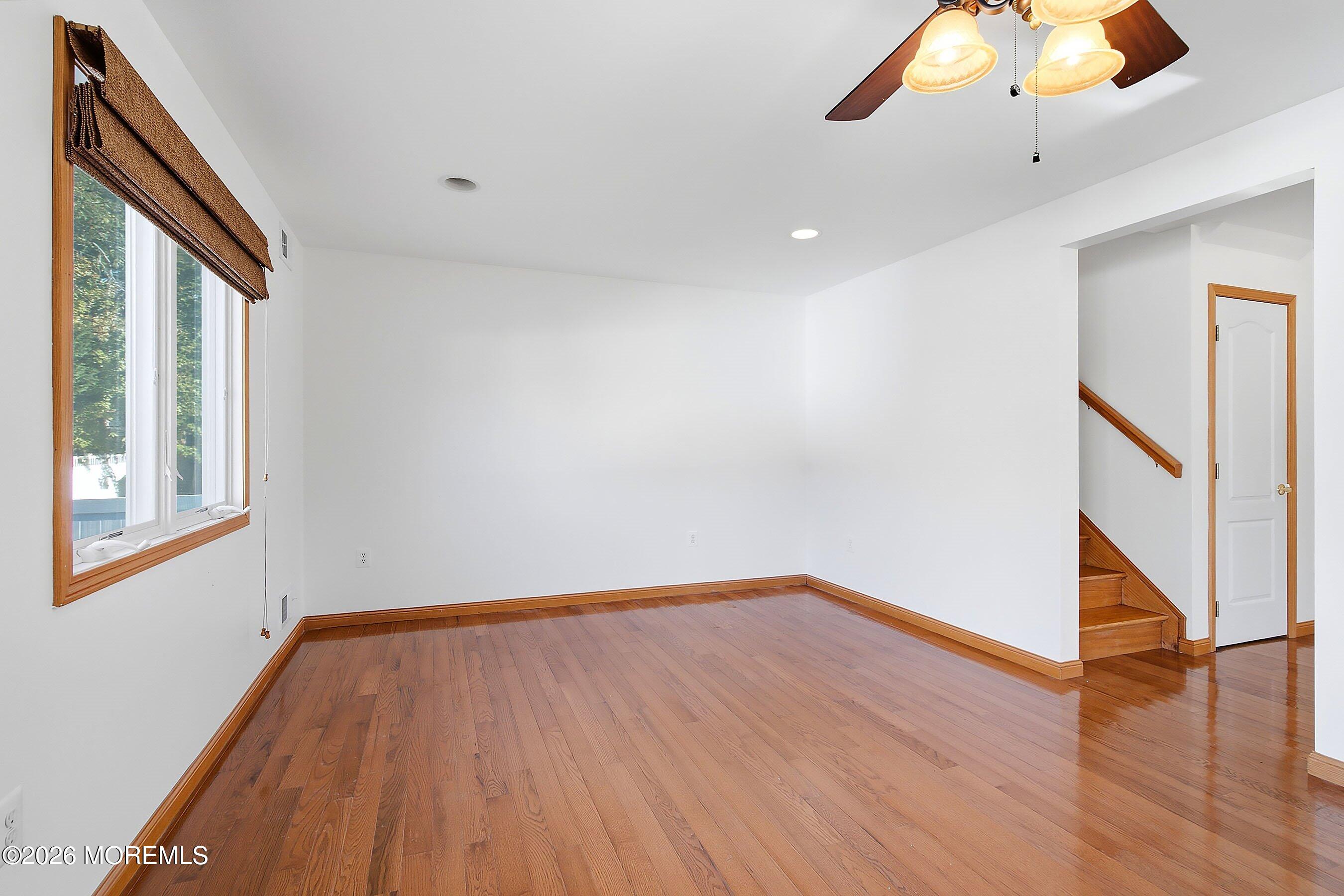 624 Mermaid Avenue Beachwood NJ 08722