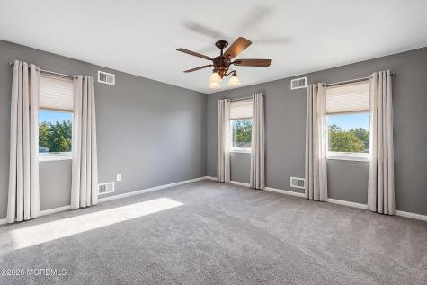 624 Mermaid Avenue Beachwood NJ 08722