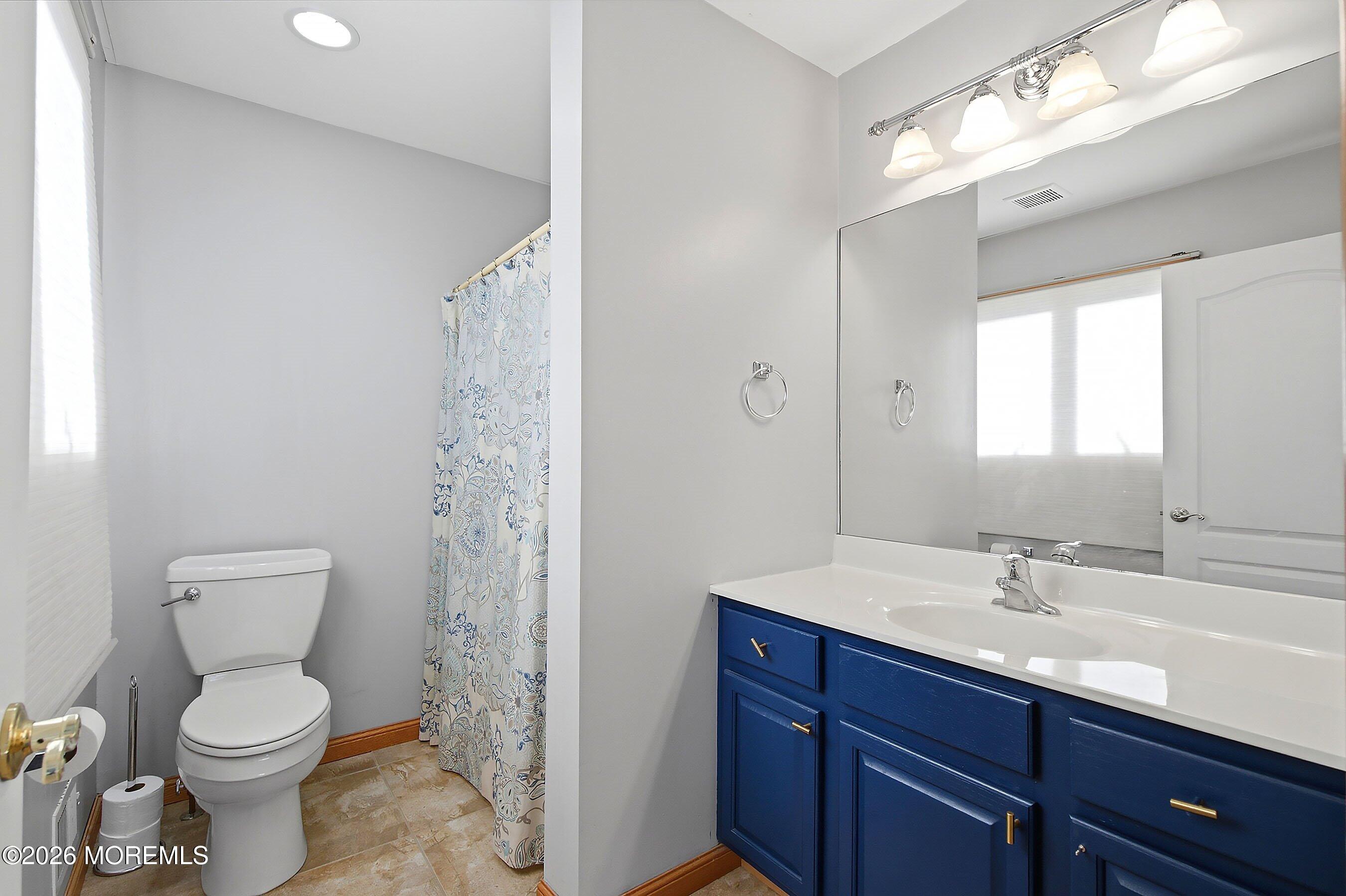 624 Mermaid Avenue Beachwood NJ 08722