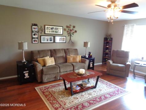 46 Morning Glory Lane Whiting NJ 08759