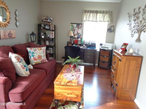 46 Morning Glory Lane Whiting NJ 08759