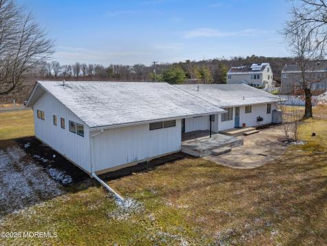 212 Fort Plains Road Howell NJ 07731