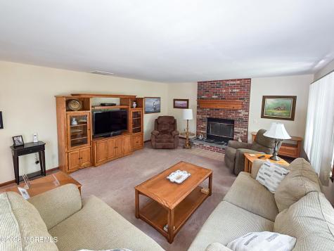 7 Harmony Hill Court Jackson NJ 08527