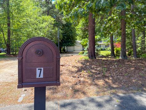 7 Harmony Hill Court Jackson NJ 08527
