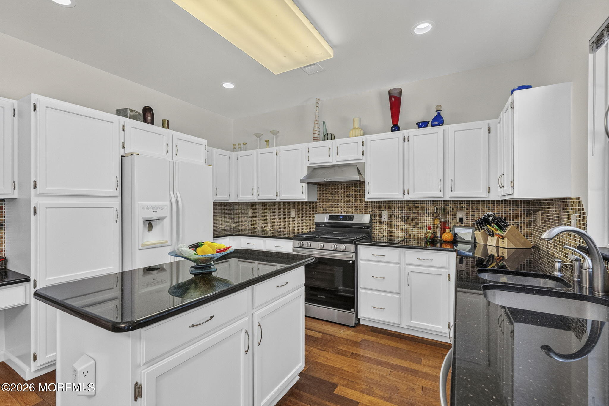 411 Perry Street Morganville NJ 07751
