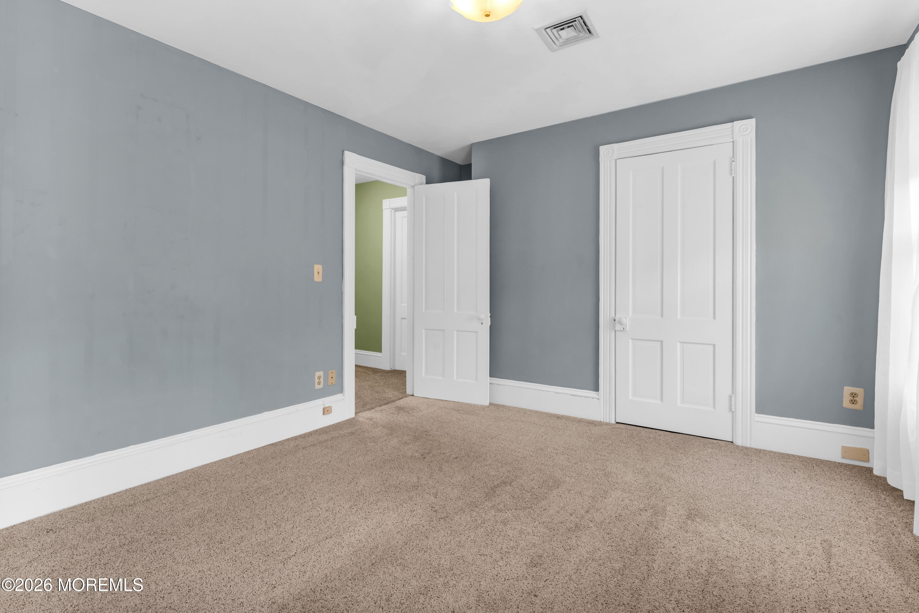 43 Devonshire Court Middletown NJ 07748