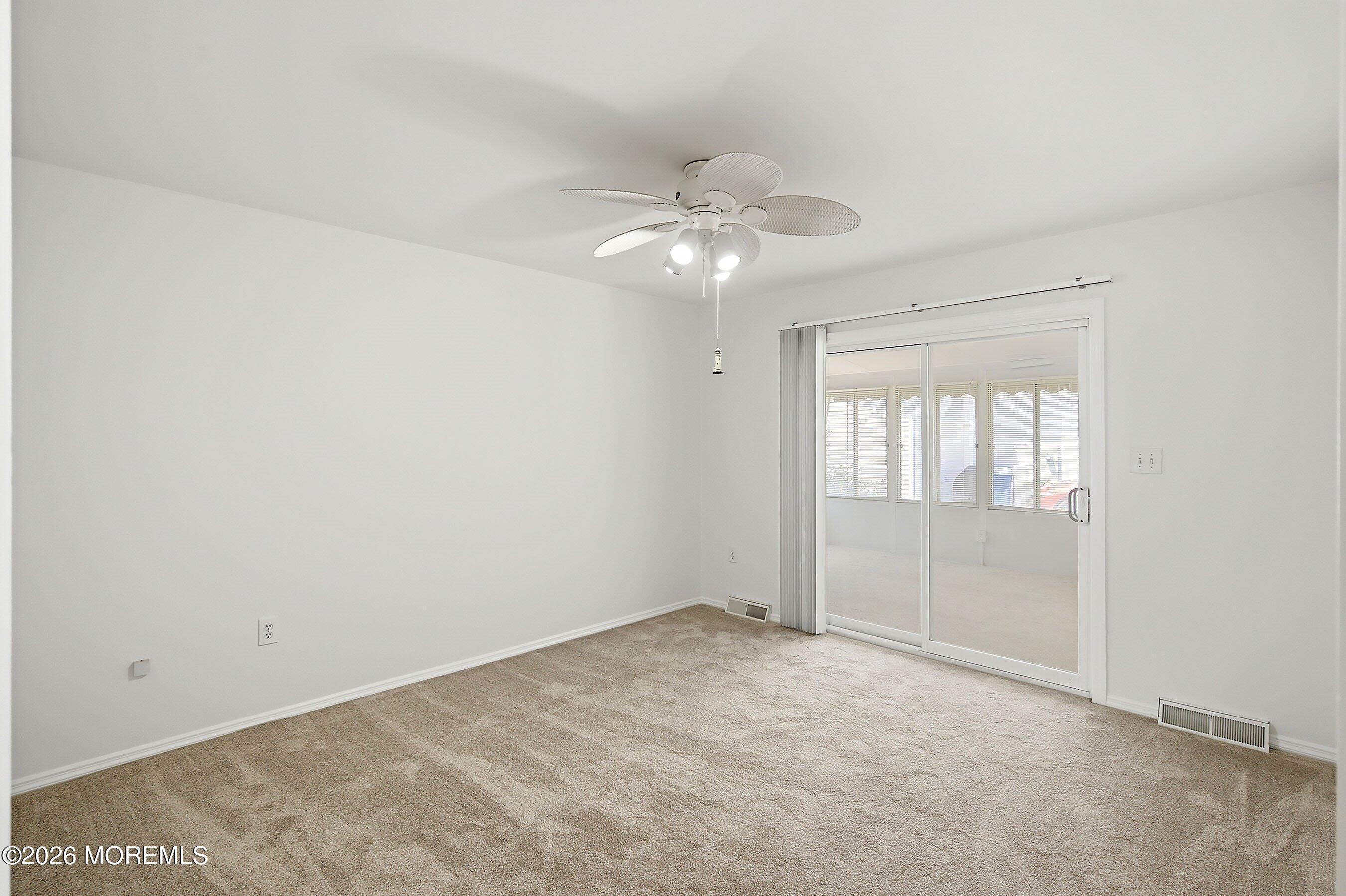 25 Fort Lee Drive Manahawkin NJ 08050