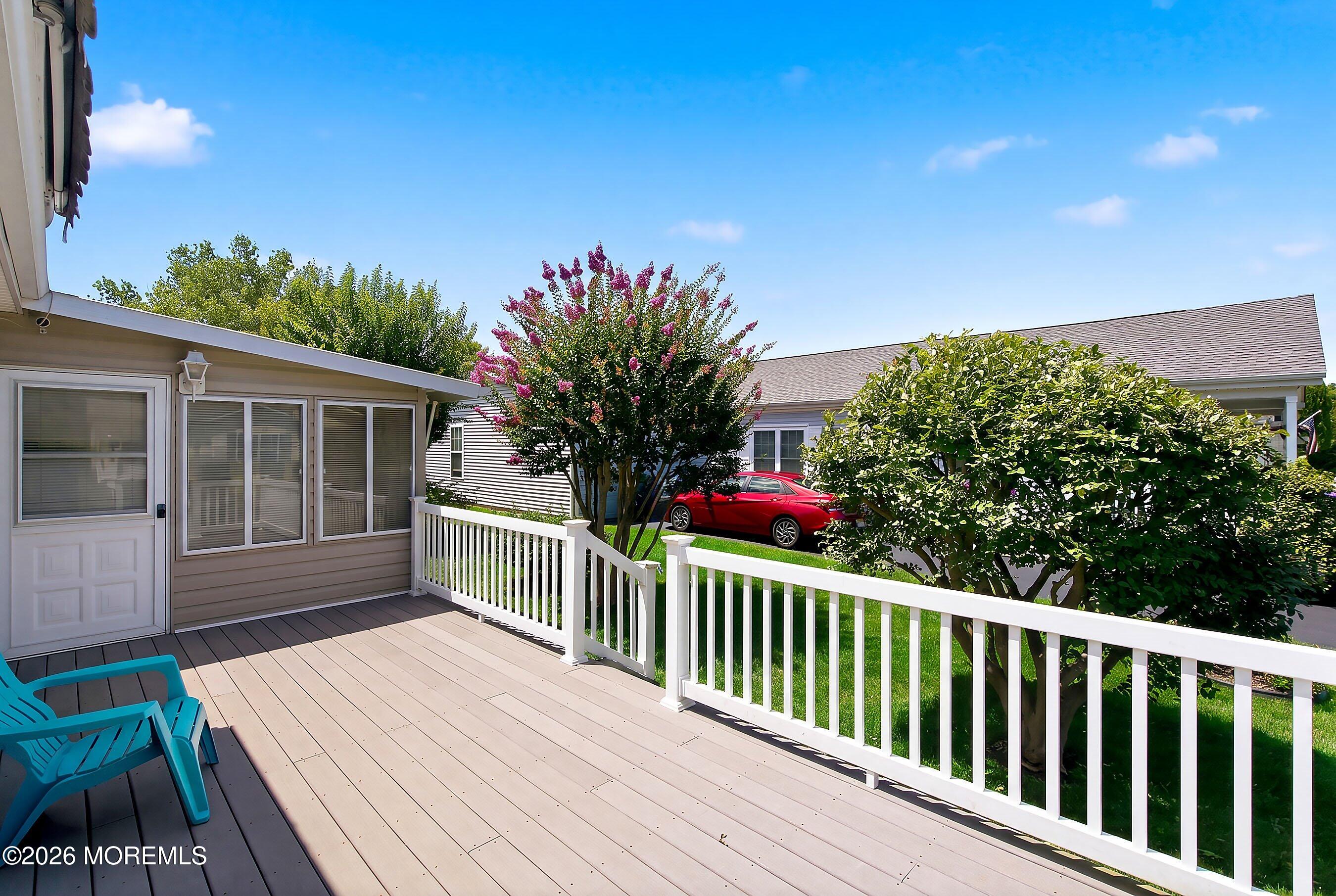 25 Fort Lee Drive Manahawkin NJ 08050