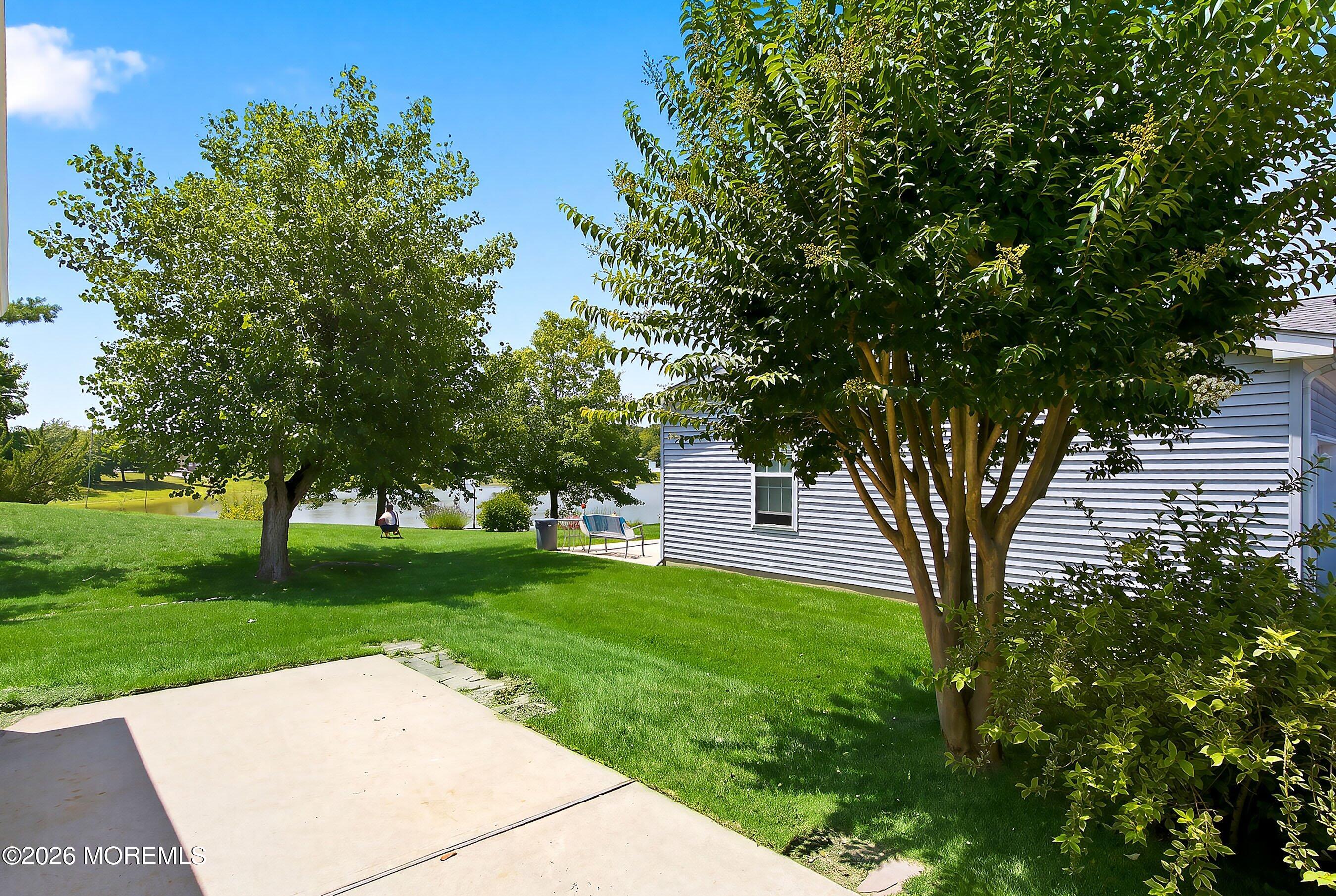 25 Fort Lee Drive Manahawkin NJ 08050