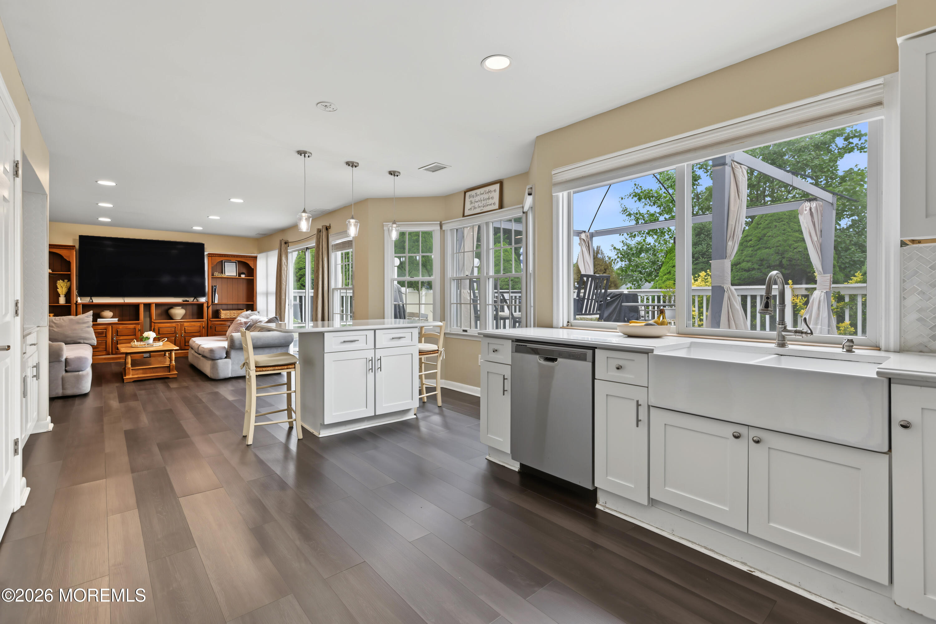 46 Deer Run Drive S Barnegat NJ 08005